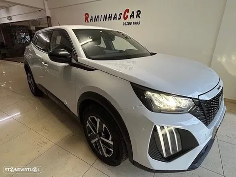 Peugeot 2008 1.2 PureTech Allure Pack