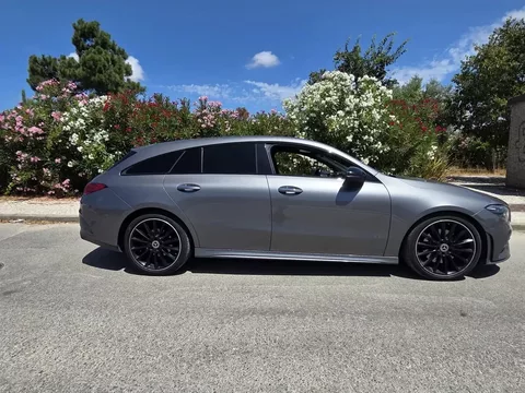 Mercedes-Benz CLA 220 d Shooting Brake AMG Line Aut.