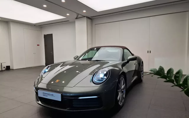 Porsche 911 (992) Carrera S Cabriolet PDK