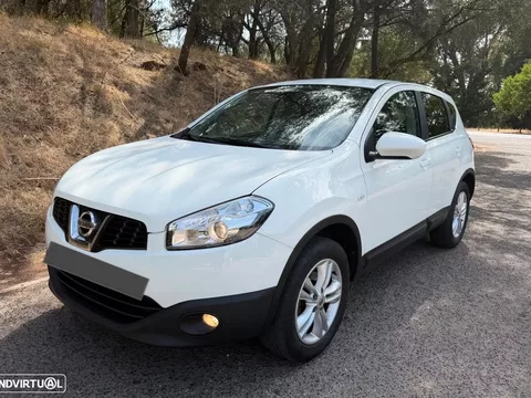 Nissan Qashqai 1.5 dCi Tekna Premium 17 360