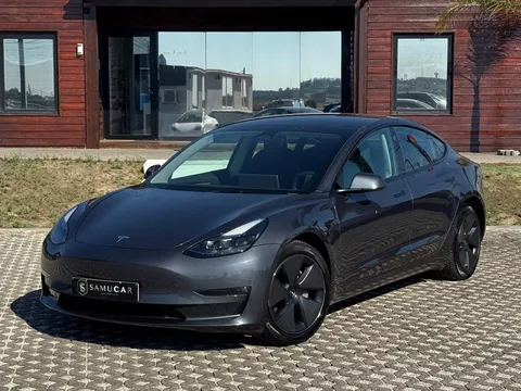 Tesla Model 3 Long Range AWD Dual Motor Performance