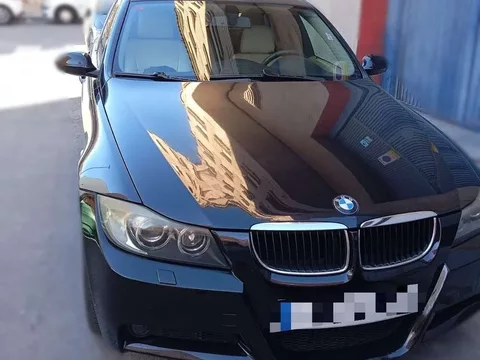 BMW Serie 3 320d E90