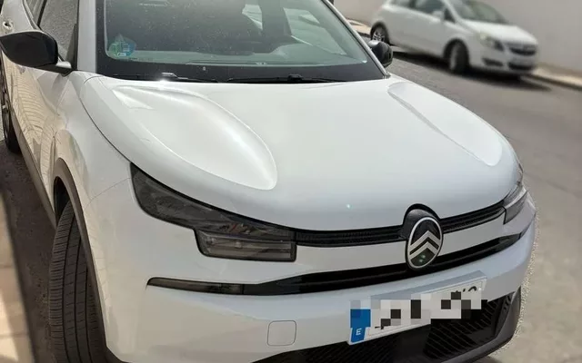 CITROEN C4 Hybrid 136 e-DCS6 Plus