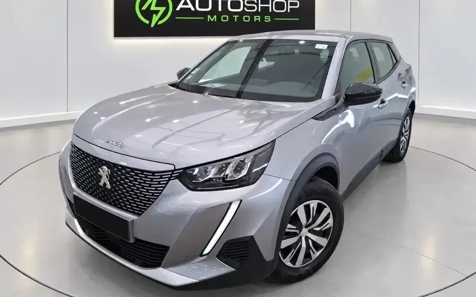Peugeot e-2008