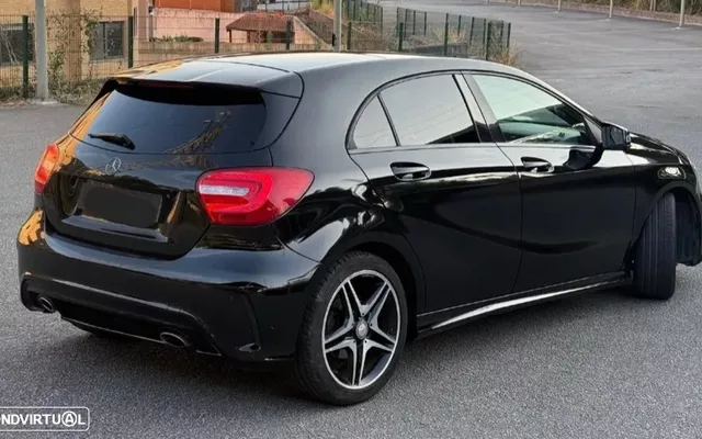 Mercedes-Benz A 180 d AMG Line
