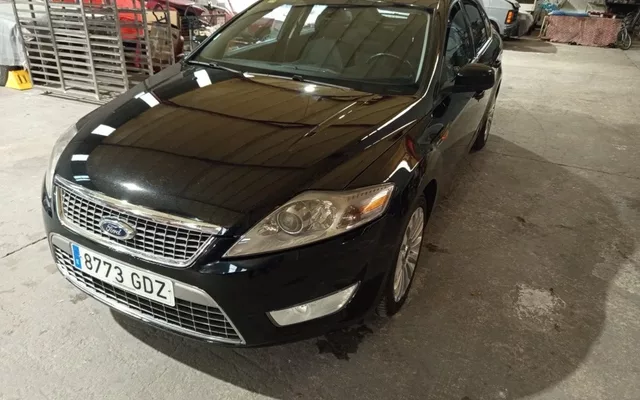 FORD Mondeo Mondeo 2.0TDCi Ghia Aut. 140
