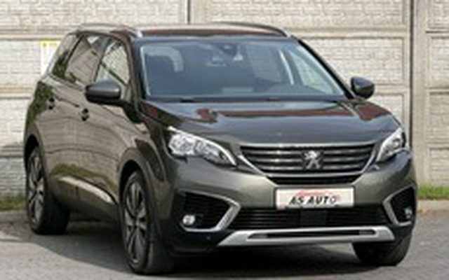 Peugeot 5008 II 1.5dm³ 130KM