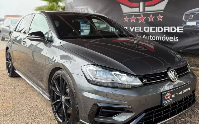 VW Golf R 4Motion (BlueMotion ) DSG