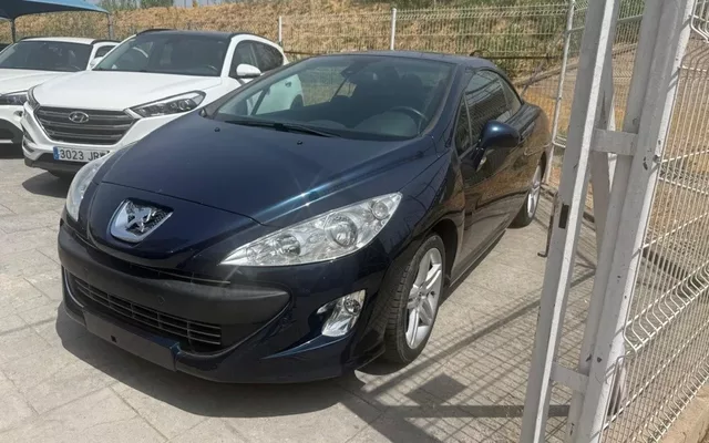 PEUGEOT 308 308 CC 1.6HDI Sport