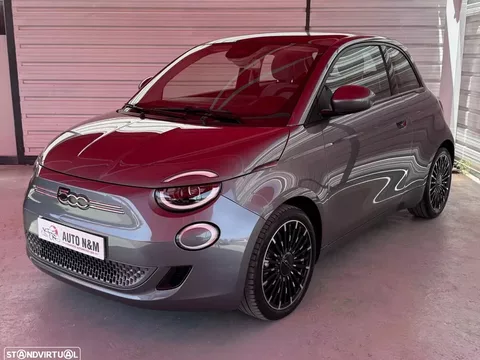 Fiat 500e La Prima
