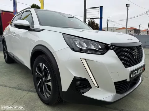 Peugeot 2008 PureTech 130 EAT8 Allure Pack