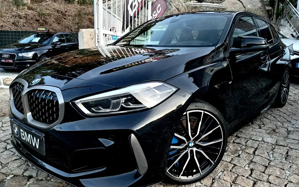 BMW M135i xDrive Pack Color Vision
