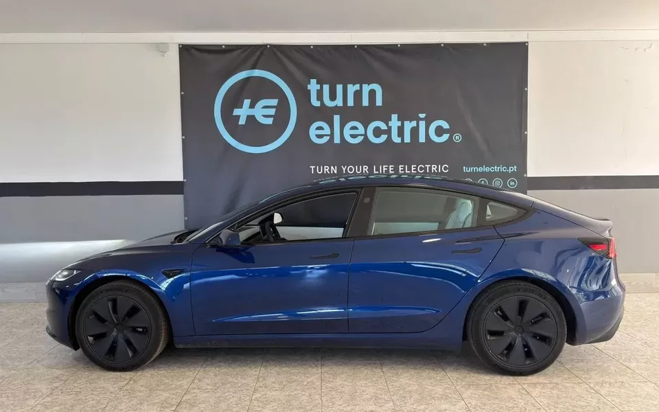 Tesla Model 3 Tração Traseira Premium