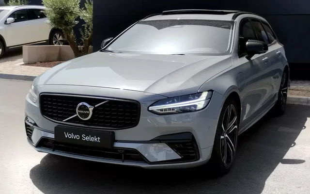 Volvo V90 2.0 T6 PHEV Plus Dark AWD