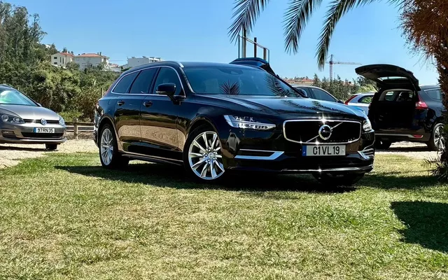 Volvo V90