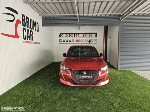 Peugeot e-208 50 kWh GT Pack