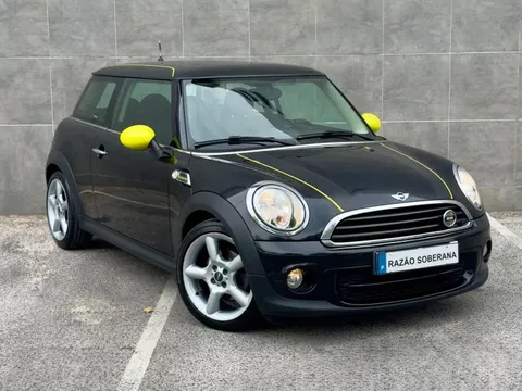 MINI 3 Portas One D