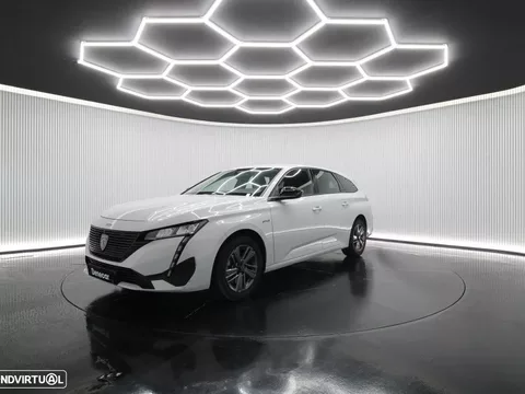 Peugeot 308 SW 1.2 Hybrid Style e-DCS6