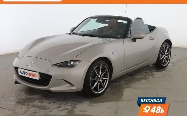 MAZDA MX-5 2.0 Zenith ST