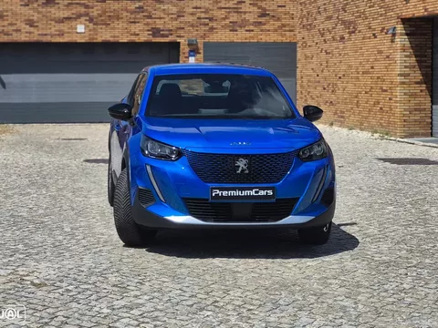 Peugeot e-2008