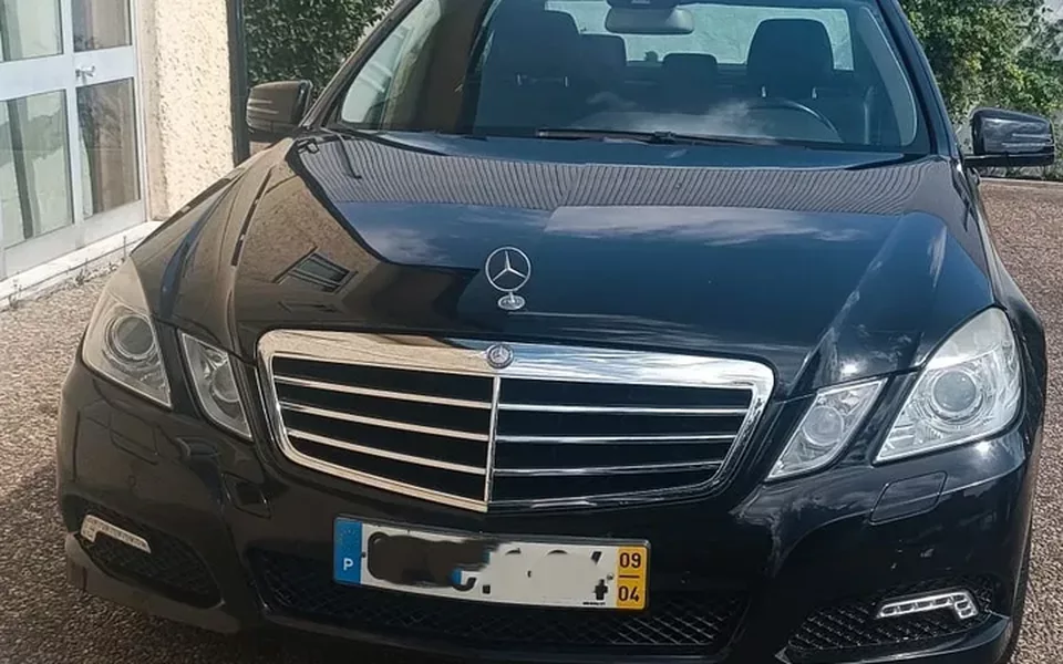 Mercedes-Benz E 250 CDI Elegance BlueEfficiency Auto.