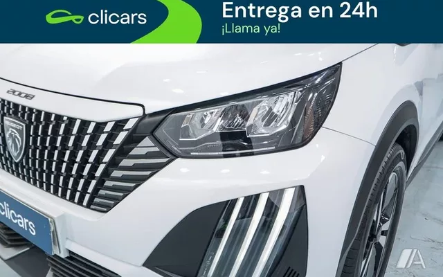 PEUGEOT 2008 2008 Hybrid 136 Allure eDCS6