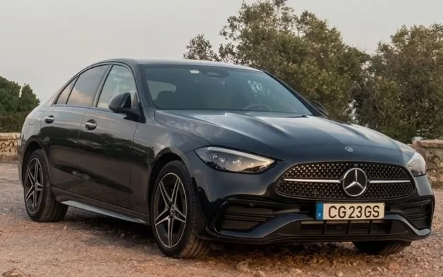 Mercedes-Benz C 300