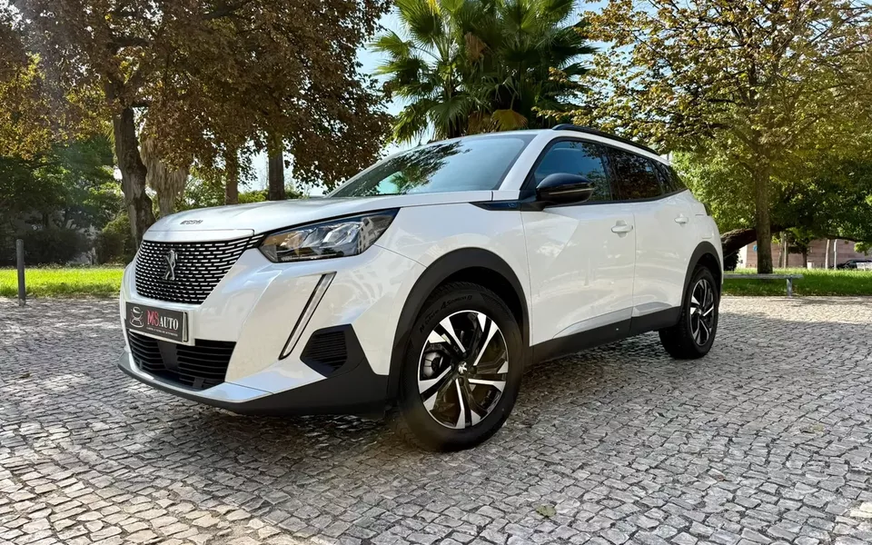 Peugeot e-2008 Allure