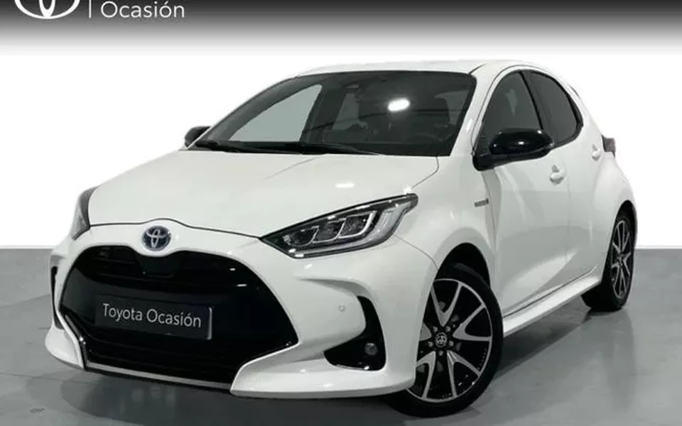 TOYOTA Yaris Yaris 120H 1.5 Style