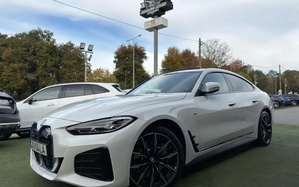 BMW i4 eDrive40 Pack Desportivo M