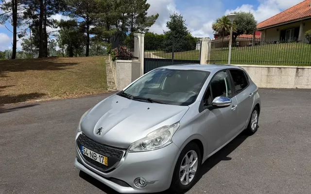 Peugeot 208 1.4 HDi Active
