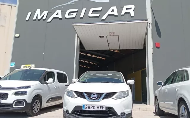 NISSAN Qashqai Qashqai 1.6dCi Tekna Premium All Mode 4x4