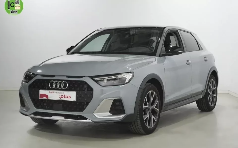 AUDI A1 Citycarver A1 Citycarver 35 TFSI Adrenalin S tronic