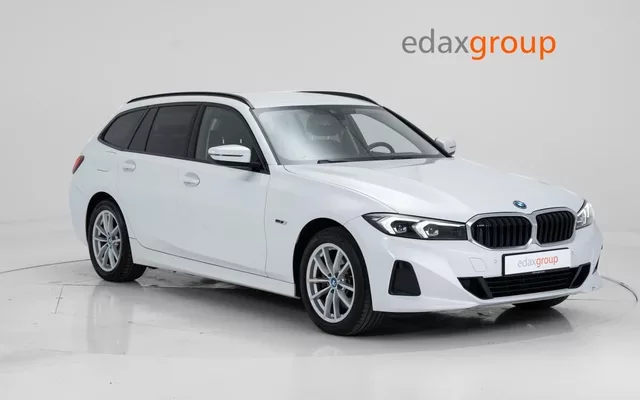BMW 320 e Pack Essence Auto