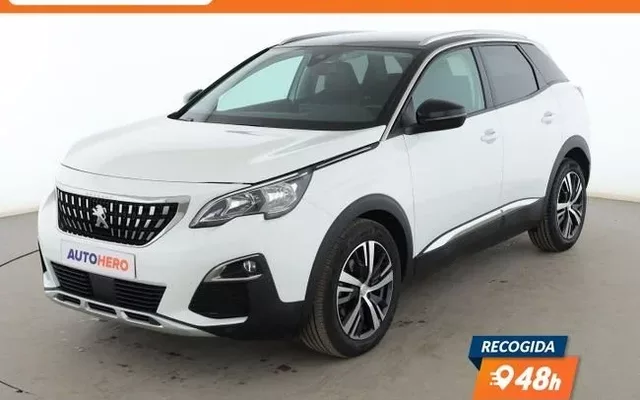 PEUGEOT 3008 1.2 PureTech Allure