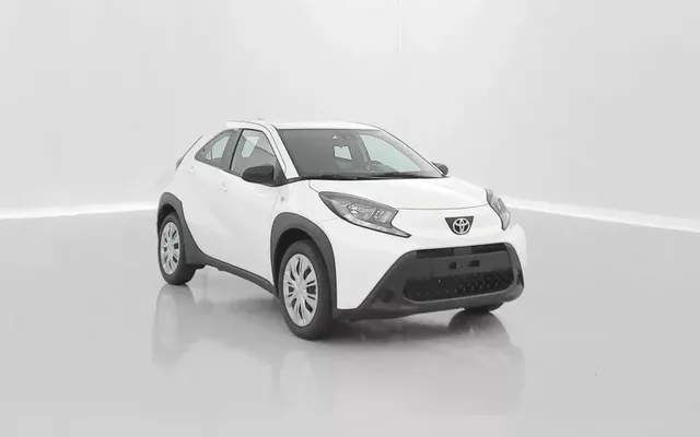 Toyota AYGO X AYGO X 1.0 VVT-i 72ch Dynamic Zéro km immatriculé