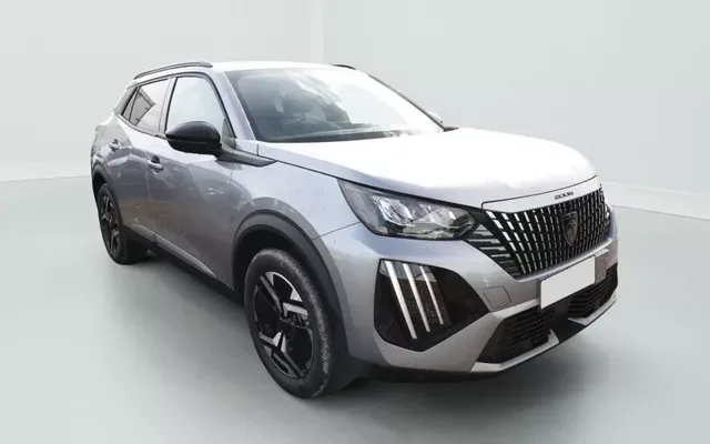 Peugeot 2008 Hybrid 145 e-DCS6 Allure Zéro km immatriculé