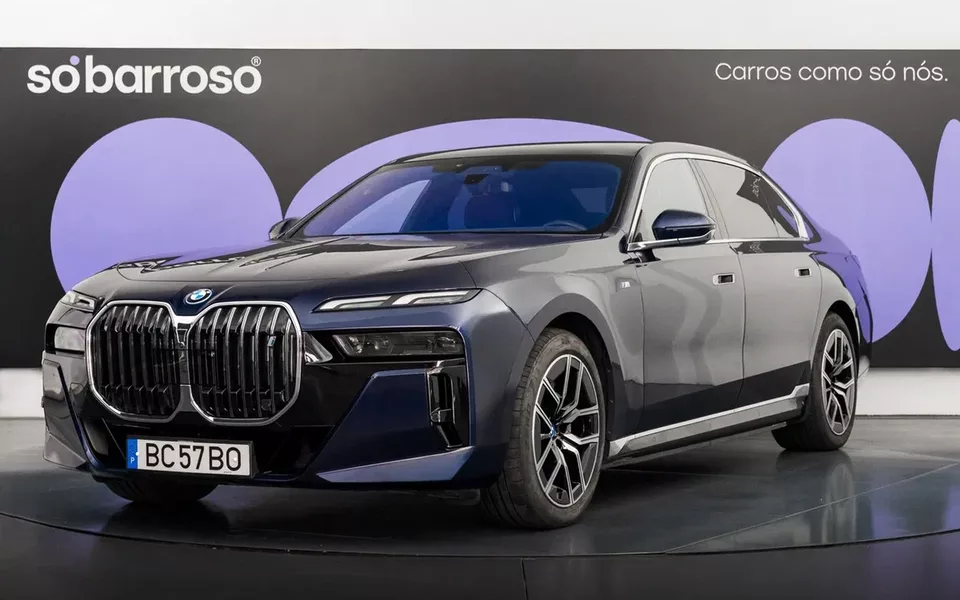 BMW i7 xDrive60 Pack Desportivo M