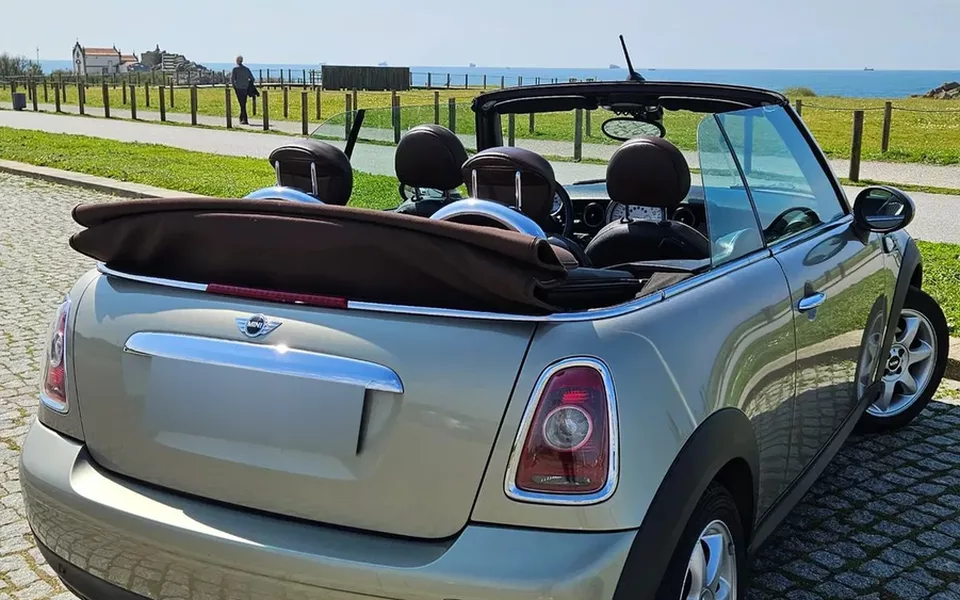 MINI Cabrio Cooper