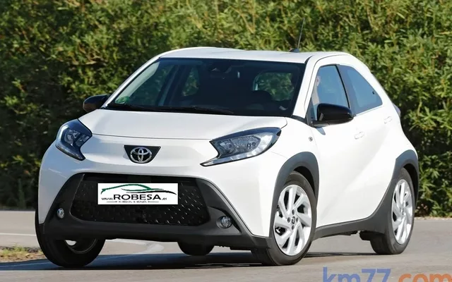TOYOTA Aygo Aygo 70 x-play