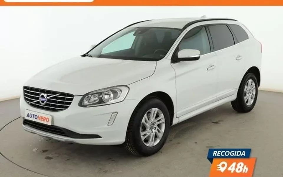 VOLVO XC60 XC60 D4 Momentum AWD