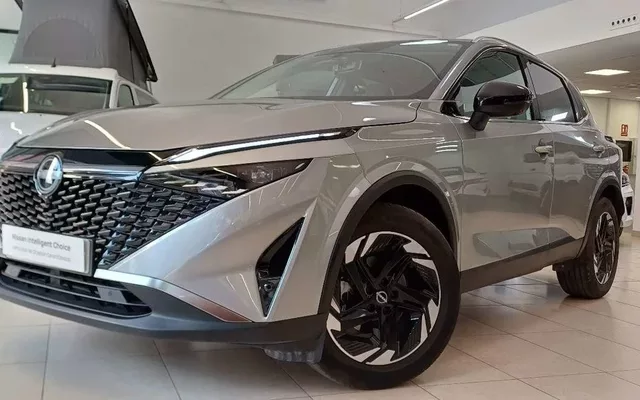 NISSAN Qashqai MHEV N-Connecta 2025