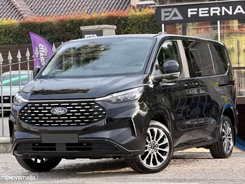 Ford Tourneo Custom