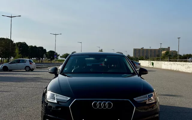 Audi A4 Avant 2.0 TDI S tronic