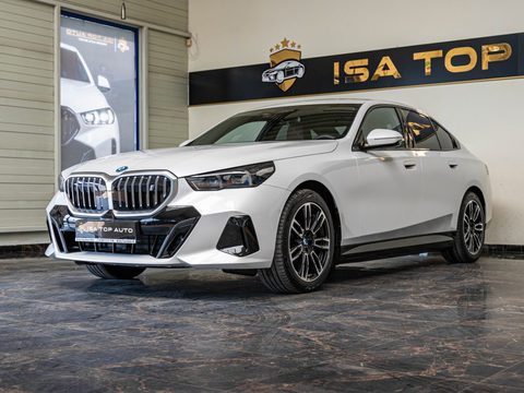 BMW i5 2025