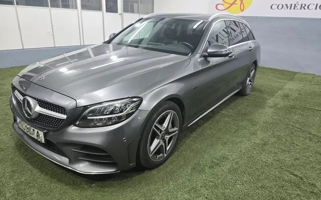 Mercedes-Benz C 300 d AMG Line