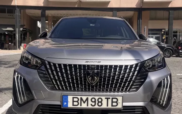 Peugeot 2008 1.2 PureTech Allure Pack