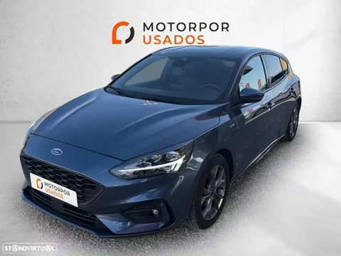 Ford Focus 1.0 EcoBoost MHEV ST-Line