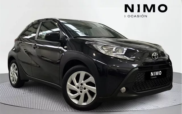 TOYOTA Aygo X Cross AYGO X CROSS 1.0 VVT-I 72CV Play