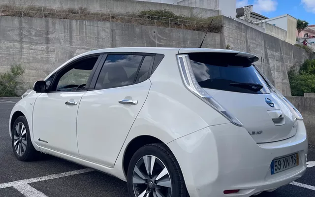 Nissan Leaf 30 kWh (c/ Bateria) Tekna